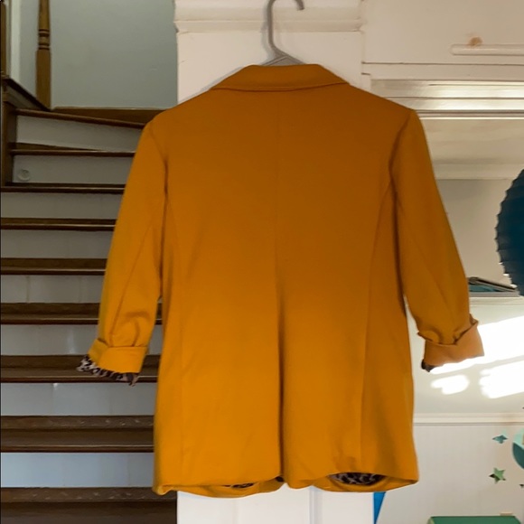 Women’s blazer - Picture 3 of 3